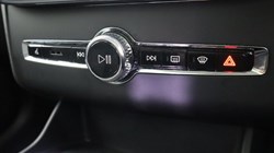 2025 (25) VOLVO XC90 2.0 T8 PHEV Ultra Dark 5dr AWD Geartronic 4701890