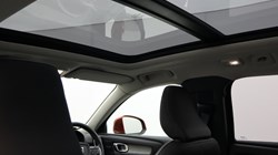 2025 (74) VOLVO XC40 2.0 B3P Ultra Dark 5dr Auto 4702497