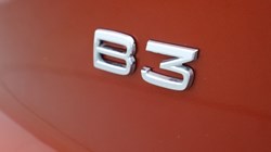 2025 (74) VOLVO XC40 2.0 B3P Ultra Dark 5dr Auto 4702519