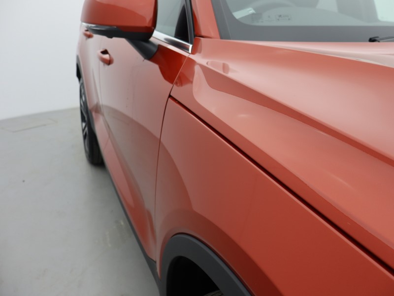 2025 (74) VOLVO XC40 2.0 B3P Ultra Dark 5dr Auto 4702516