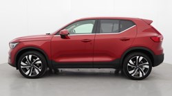 2025 (74) VOLVO XC40 2.0 B3P Ultra Dark 5dr Auto 4702467