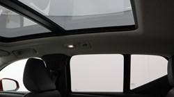 2025 (74) VOLVO XC40 2.0 B3P Ultra Dark 5dr Auto 4702496