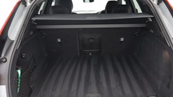 2025 (25) VOLVO XC60 2.0 B5P Plus Dark 5dr AWD Geartronic 4693057