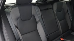 2025 (25) VOLVO XC60 2.0 B5P Plus Dark 5dr AWD Geartronic 4711468