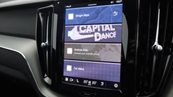 2025 (25) VOLVO XC60 2.0 B5P Plus Dark 5dr AWD Geartronic 4711476