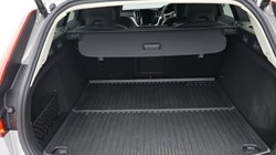2023 (23) VOLVO V60 2.0 B5P Cross Country Plus 5dr AWD Auto 4704240