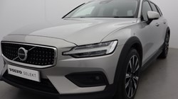 2023 (23) VOLVO V60 2.0 B5P Cross Country Plus 5dr AWD Auto 4704234