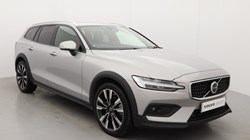 2023 (23) VOLVO V60 2.0 B5P Cross Country Plus 5dr AWD Auto 4704189