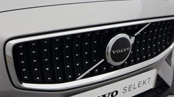 2023 (23) VOLVO V60 2.0 B5P Cross Country Plus 5dr AWD Auto 4704233