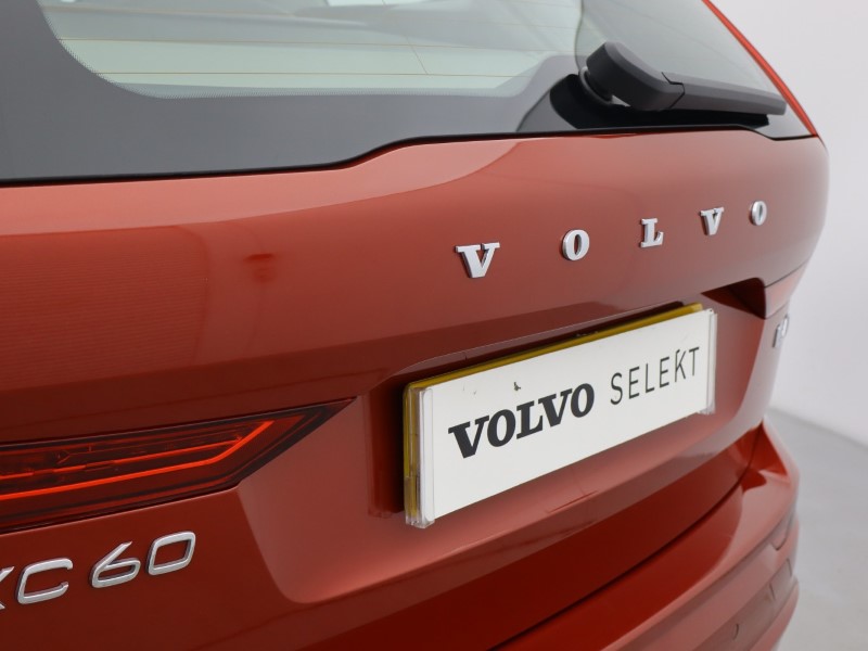 2023 (23) VOLVO XC60 2.0 B4D Plus Dark 5dr AWD Geartronic 4733903