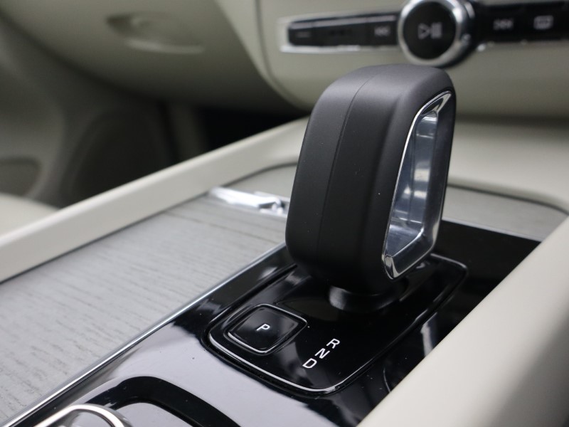 2023 (23) VOLVO XC60 2.0 B4D Plus Dark 5dr AWD Geartronic 4733892