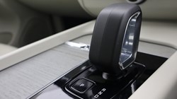 2023 (23) VOLVO XC60 2.0 B4D Plus Dark 5dr AWD Geartronic 4733892