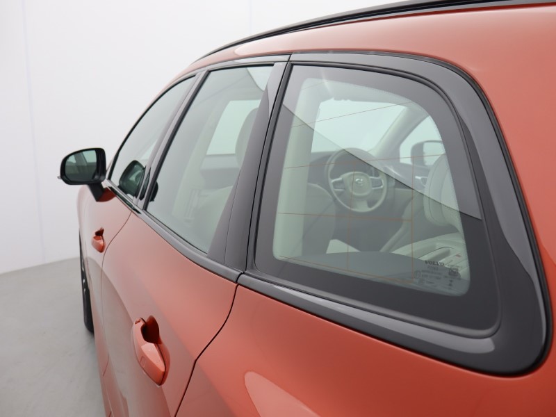 2023 (23) VOLVO XC60 2.0 B4D Plus Dark 5dr AWD Geartronic 4733907