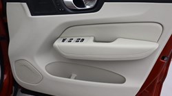 2023 (23) VOLVO XC60 2.0 B4D Plus Dark 5dr AWD Geartronic 4733864