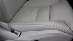 2023 (23) VOLVO XC60 2.0 B4D Plus Dark 5dr AWD Geartronic 4733872