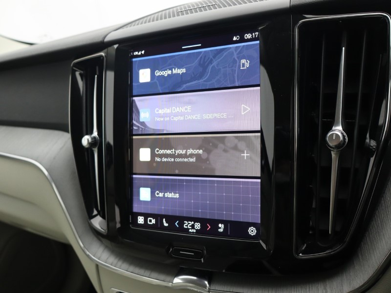 2023 (23) VOLVO XC60 2.0 B4D Plus Dark 5dr AWD Geartronic 4733886