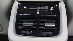 2023 (23) VOLVO XC60 2.0 B4D Plus Dark 5dr AWD Geartronic 4733880