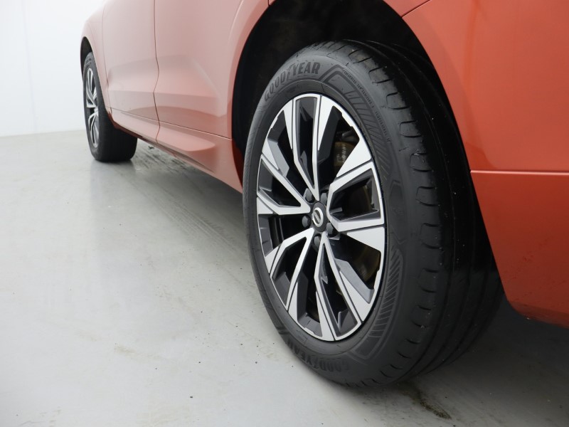 2023 (23) VOLVO XC60 2.0 B4D Plus Dark 5dr AWD Geartronic 4733909