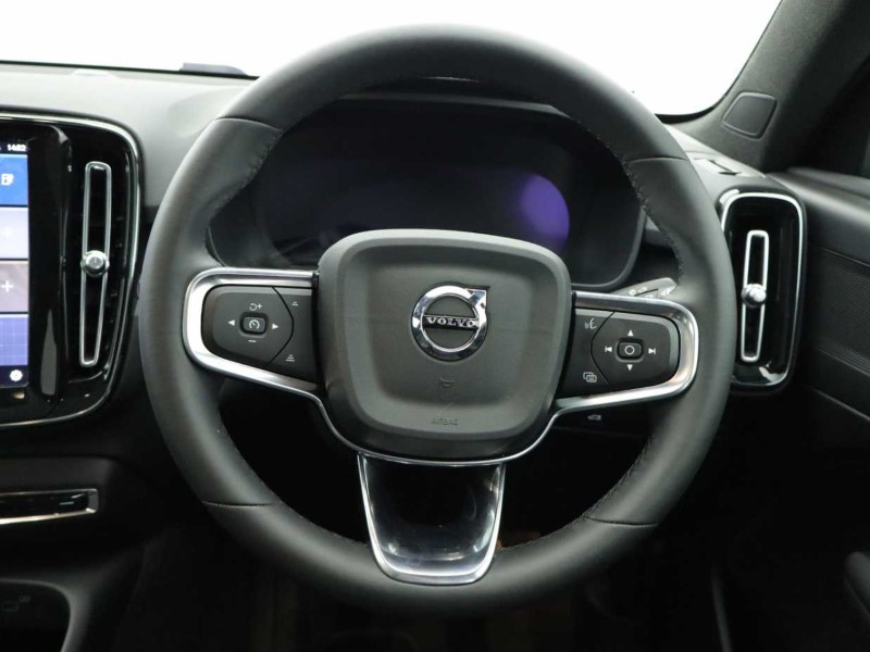 2023 (73) VOLVO C40 175kW Recharge Plus 69kWh 5dr Auto 4746602