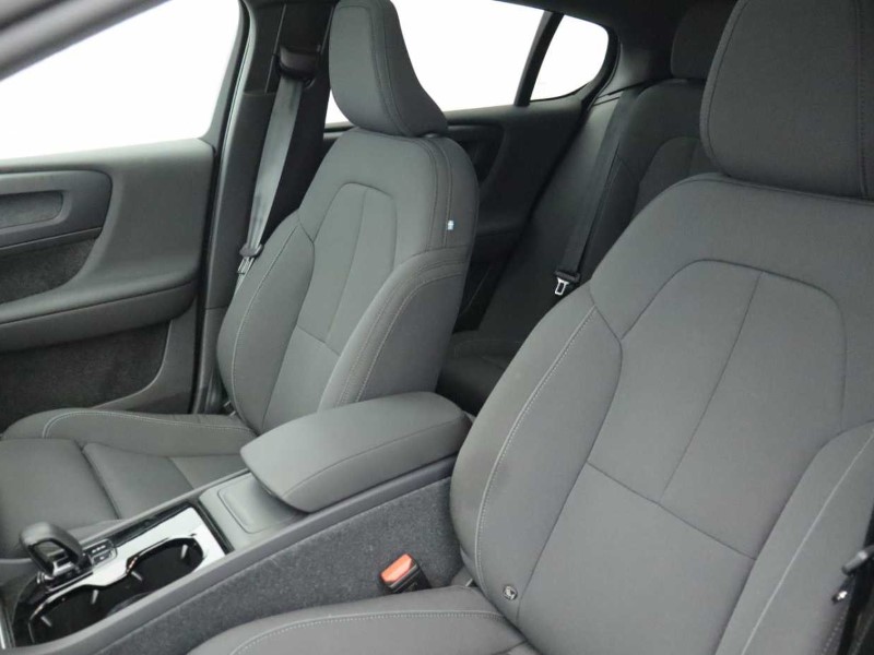 2023 (73) VOLVO C40 175kW Recharge Plus 69kWh 5dr Auto 4746595