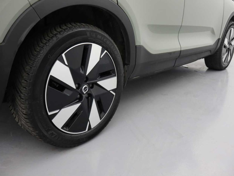 2023 (73) VOLVO C40 175kW Recharge Plus 69kWh 5dr Auto 4746575