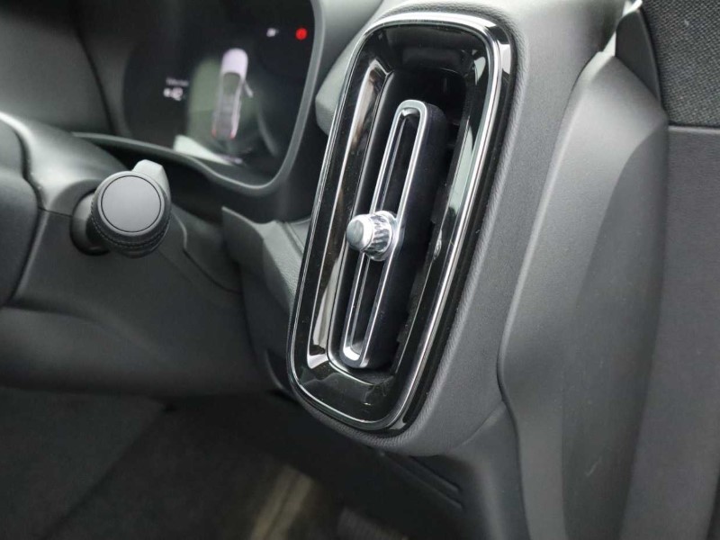 2023 (73) VOLVO C40 175kW Recharge Plus 69kWh 5dr Auto 4746588