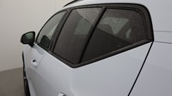 2025 (75) VOLVO XC40 2.0 B3P Plus Dark 5dr Auto 4743494