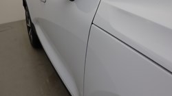 2025 (75) VOLVO XC40 2.0 B3P Plus Dark 5dr Auto 4743489