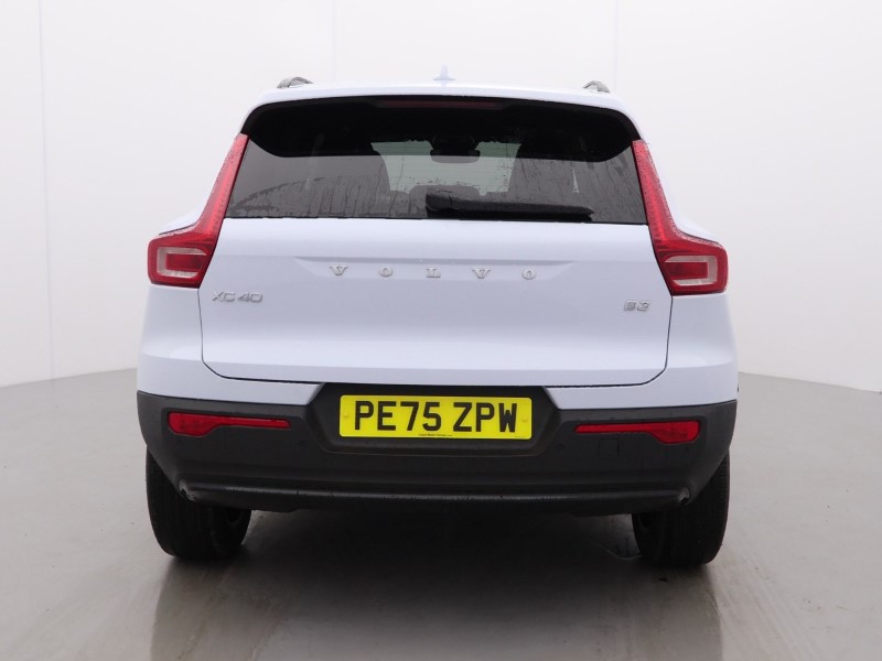 2025 (75) VOLVO XC40 2.0 B3P Plus Dark 5dr Auto 4743447