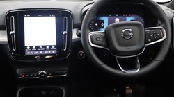 2025 (75) VOLVO XC40 2.0 B3P Plus Dark 5dr Auto 4743472