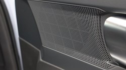 2025 (75) VOLVO XC40 2.0 B3P Plus Dark 5dr Auto 4743455