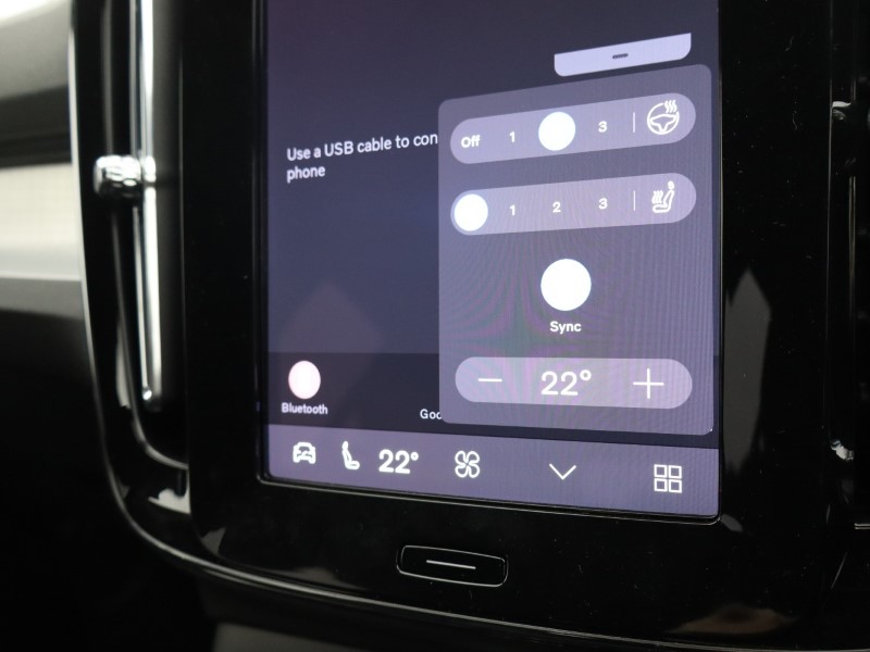 2025 (75) VOLVO XC40 2.0 B3P Plus Dark 5dr Auto 4743480