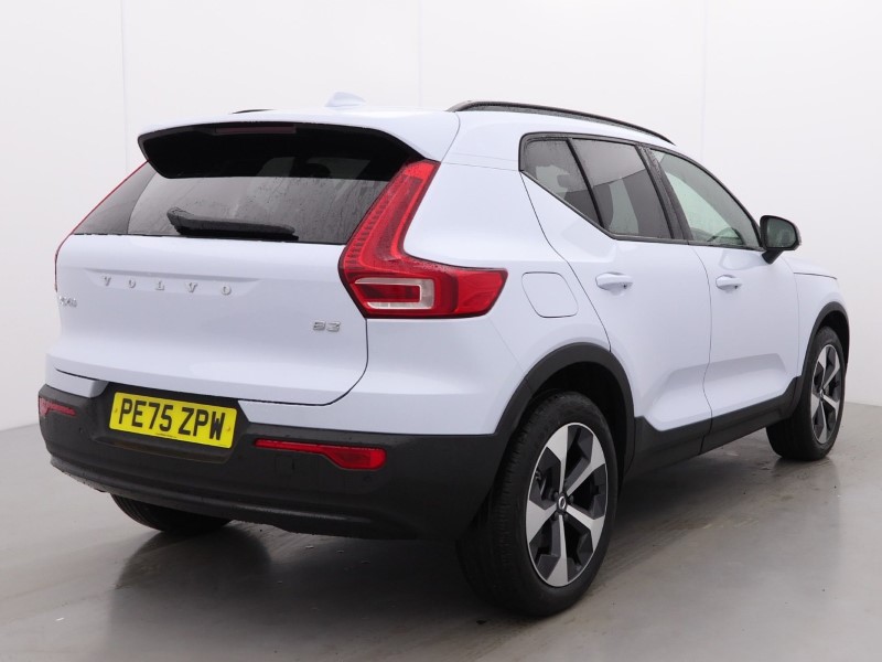 2025 (75) VOLVO XC40 2.0 B3P Plus Dark 5dr Auto 4743451