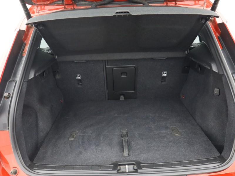 2023 (23) VOLVO XC40 2.0 B4P Ultimate Dark 5dr Auto 4757991