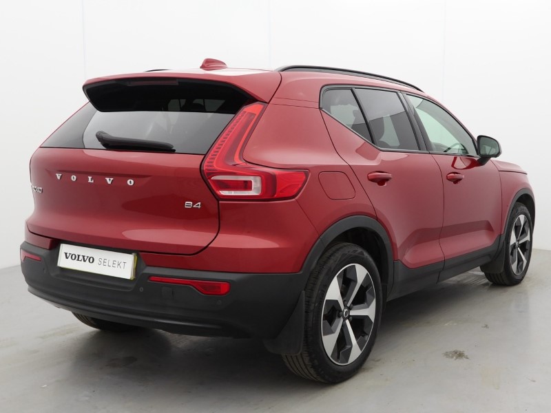 2023 (23) VOLVO XC40 2.0 B4P Ultimate Dark 5dr Auto 4757943