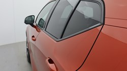 2023 (23) VOLVO XC40 2.0 B4P Ultimate Dark 5dr Auto 4757994