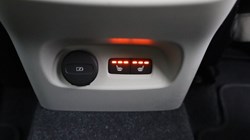 2023 (23) VOLVO XC40 2.0 B4P Ultimate Dark 5dr Auto 4757967