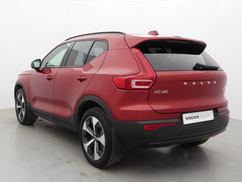 2023 (23) VOLVO XC40 2.0 B4P Ultimate Dark 5dr Auto 4757942