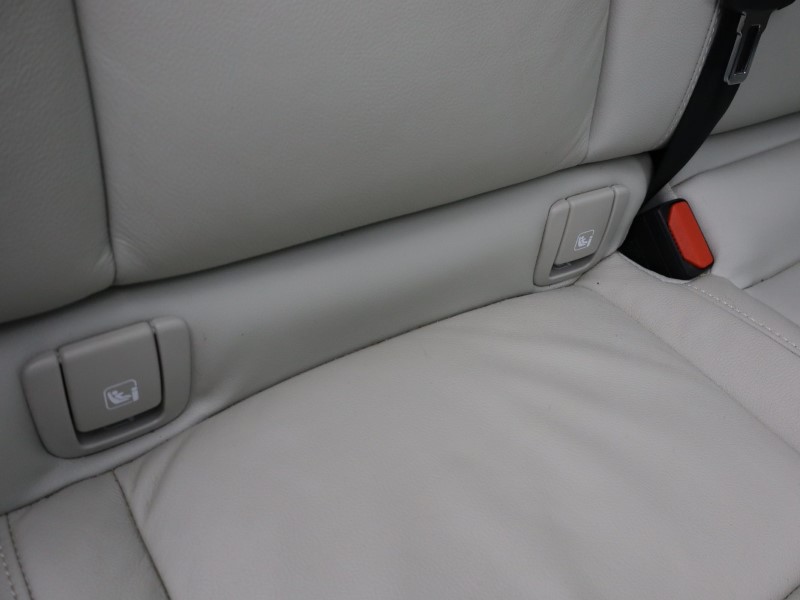 2023 (23) VOLVO XC40 2.0 B4P Ultimate Dark 5dr Auto 4757965