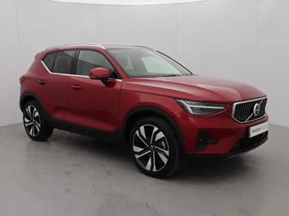 2025 (25) VOLVO XC40 2.0 B4P Ultra Dark 5dr Auto