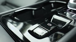 2025 (75) VOLVO XC40 2.0 B4P Ultra Bright 5dr Auto 4847808