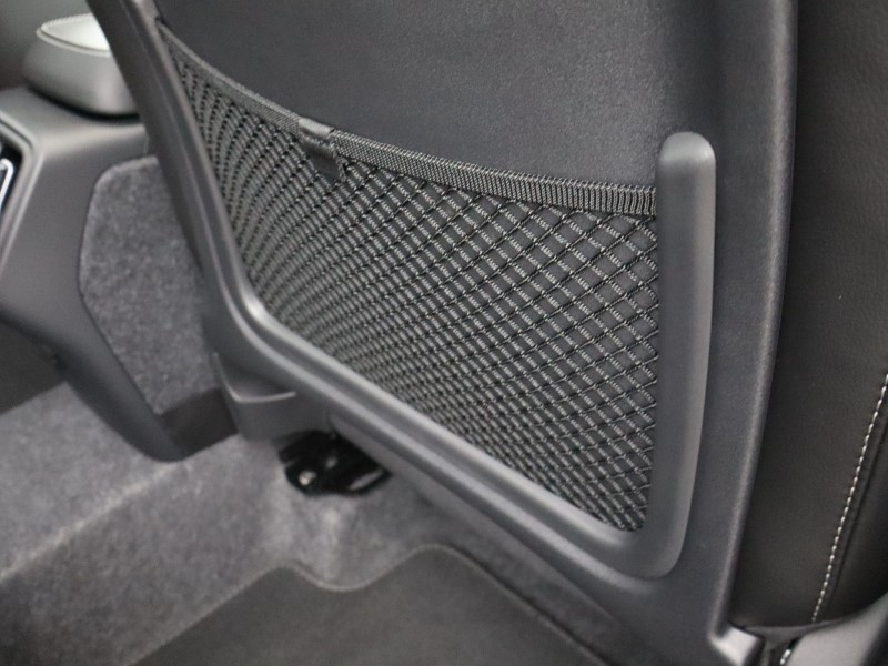 2025 (75) VOLVO XC40 2.0 B4P Ultra Bright 5dr Auto 4847791