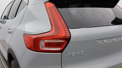 2025 (75) VOLVO XC40 2.0 B4P Ultra Bright 5dr Auto 4847763