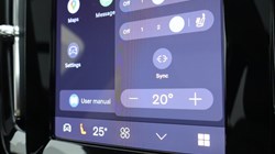 2025 (75) VOLVO XC40 2.0 B4P Ultra Bright 5dr Auto 4847805