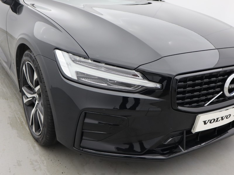 2022 (22) VOLVO V60 2.0 B4P R DESIGN 5dr Auto [7 speed] 4767583