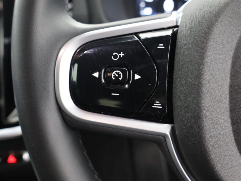 2022 (22) VOLVO V60 2.0 B4P R DESIGN 5dr Auto [7 speed] 4767573