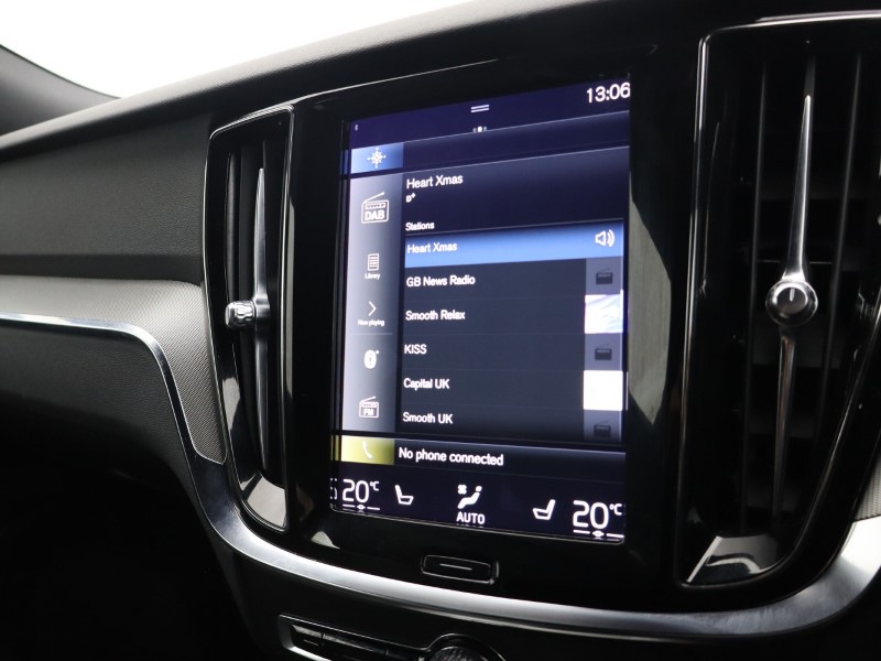 2022 (22) VOLVO V60 2.0 B4P R DESIGN 5dr Auto [7 speed] 4767579