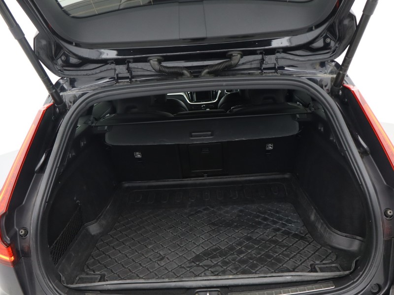 2022 (22) VOLVO V60 2.0 B4P R DESIGN 5dr Auto [7 speed] 4767591