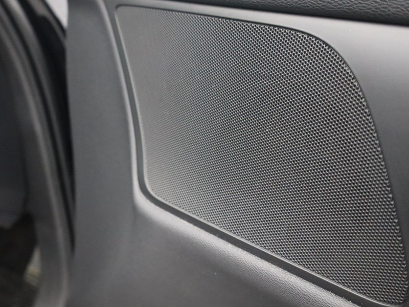 2022 (22) VOLVO V60 2.0 B4P R DESIGN 5dr Auto [7 speed] 4767556