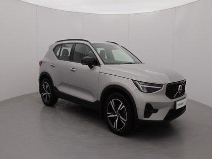 2023 (23) VOLVO XC40 2.0 B3P Plus Dark 5dr Auto